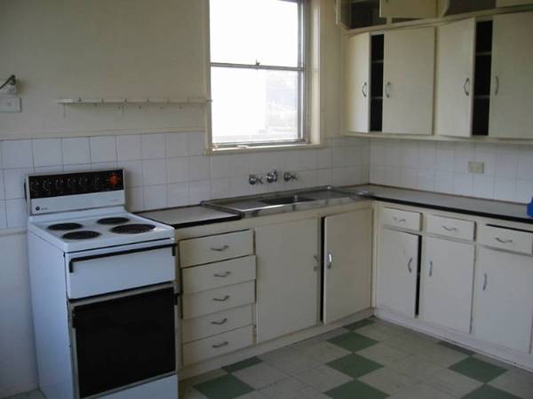 Freshly Refurbished Picture 3