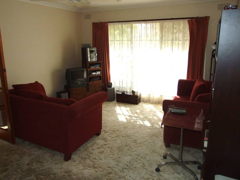 2 Bedroom Unit Opposite Lake Bartlett Picture 3