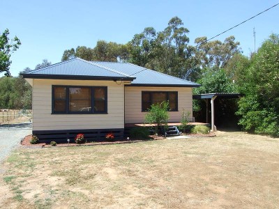Renovated Home Close To River Picture