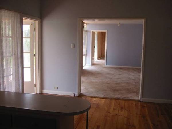 Lovely Family Home Picture 3