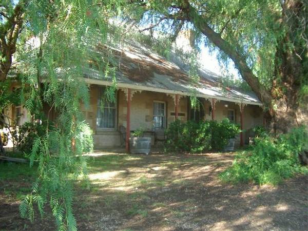 Avenel Coachhouse Picture 1