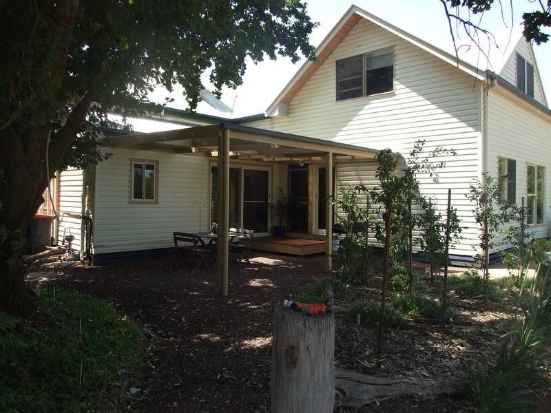 Outstanding Horse or Lifestyle Property - 21acres(approx) Picture 1