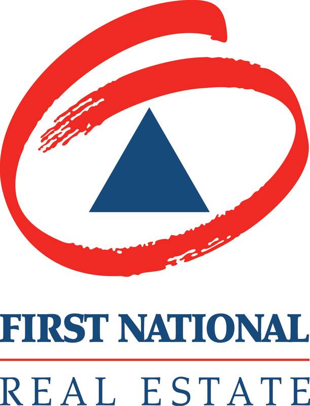 GREAT WATER VIEWS Picture 1