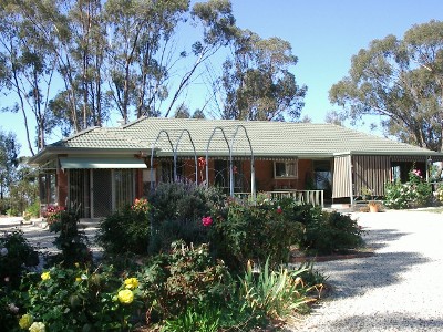 GOULBURN WEIR/LAKE NAGAMBIE SECLUSION ON 1 ACRE Picture GOULBURN WEIR/LAKE NAGAMBIE SECLUSION ON 1 ACRE Picture