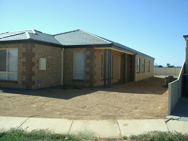 CLASS AND STYLE Picture 1