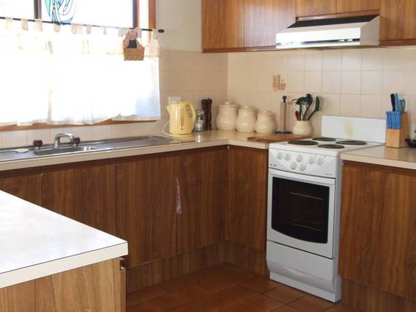 RARE INVESTMENT OPPORTUNITY Picture 2