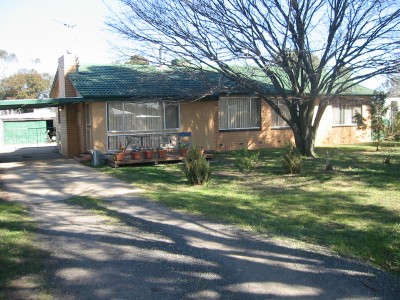 1/2 Acre Close To River With Family Home & Shedding Picture