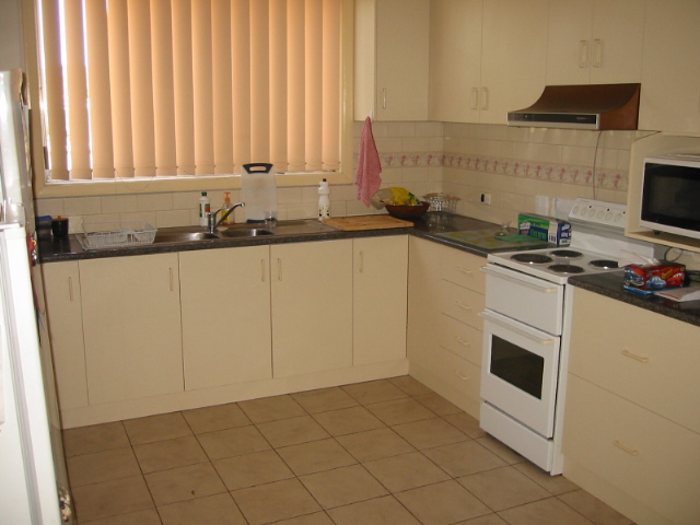 1/2 Acre Close To River With Family Home & Shedding Picture 2