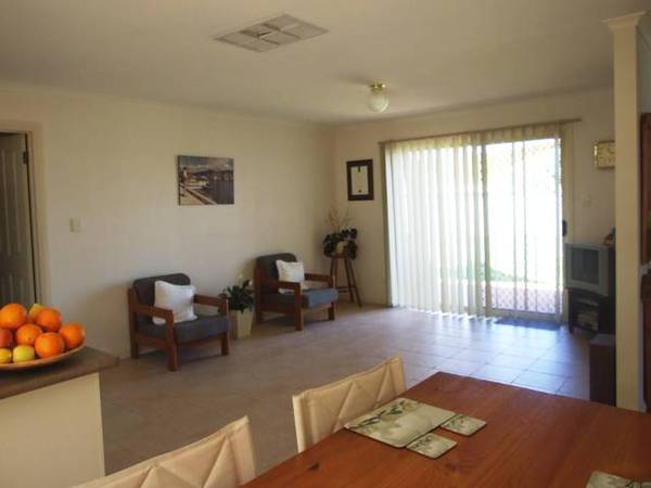 No Need to Lift a Finger Picture 3