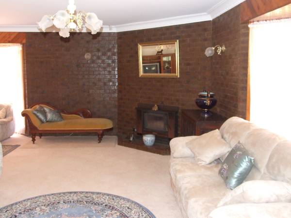 Superb, Lifestyle Property With Income Picture 3
