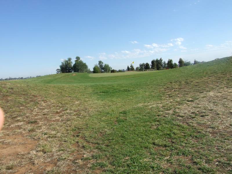 Tee Off From Your Back Door Picture 3