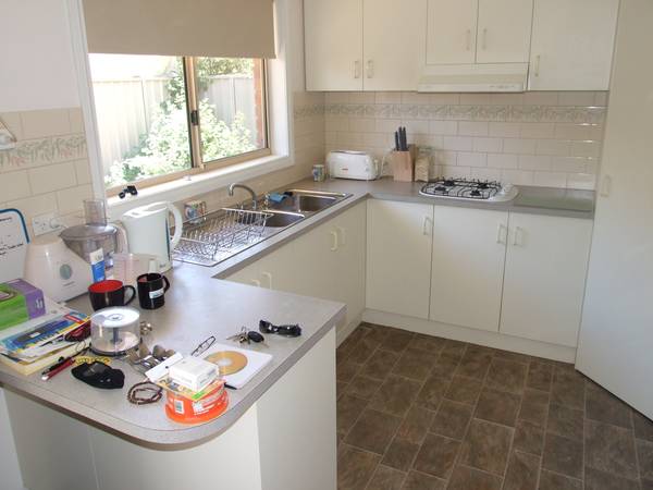 Spacious Central Unit Picture 3