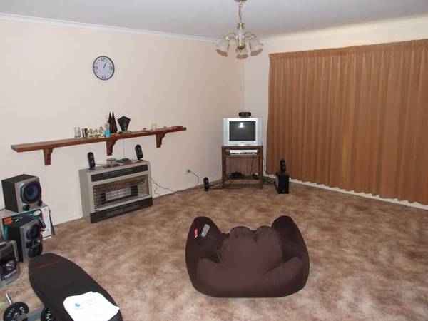 Spacious Central Unit Picture 2