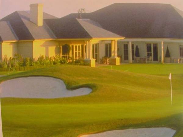 GOLF COURSE LAND 949M2 -OVERLOOK WATERWAYS AND GREENS Picture 1