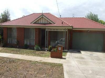 2 Bedroom Townhouse With Lake Views Picture
