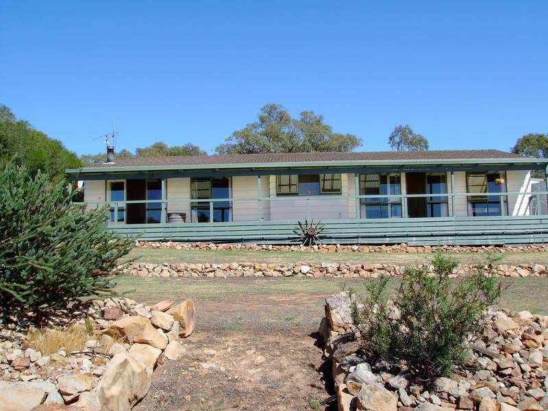 Spectacular Basin Views Picture 1