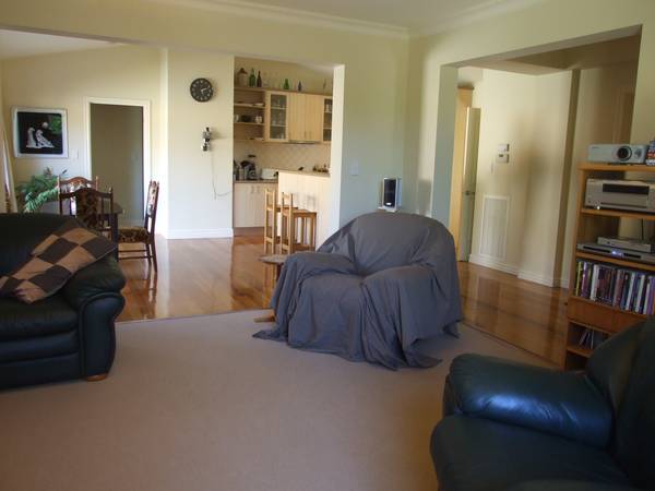 Total Seclusion 3br Townhouse Picture 2