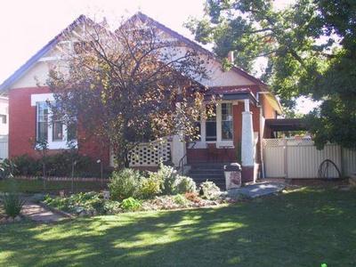 RARE EDWARDIAN CHARM Picture