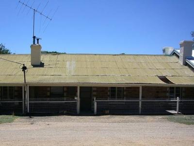 2 Bedroom Unit in Burra Picture