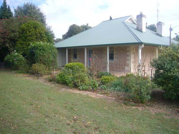 Gorgeous Stone Home in Auburn Picture 1