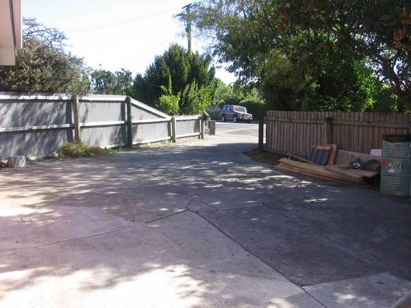 Home & Income Opportunity - Neg Over $325,000 Picture 2