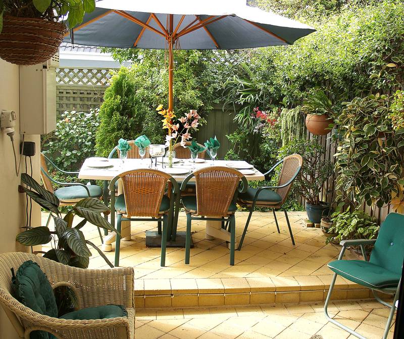 <center><font size=3><b><i>PERFECT</i> POSITION FOR CARE FREE LIFESTYLE (SOLD!!!)</center></b></font size> Picture