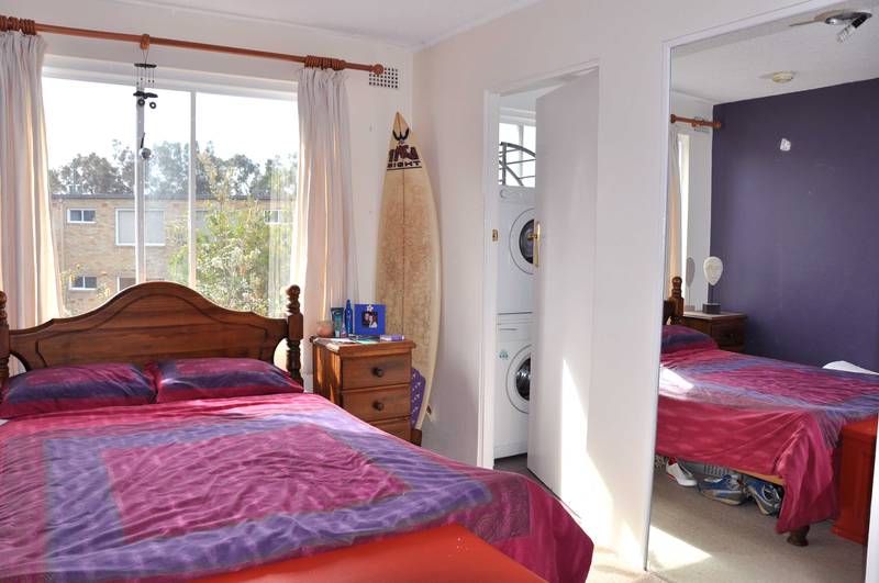 <center><b><font size=3>PERFECT BEACHSIDE LIVING</font size></b></center> Picture