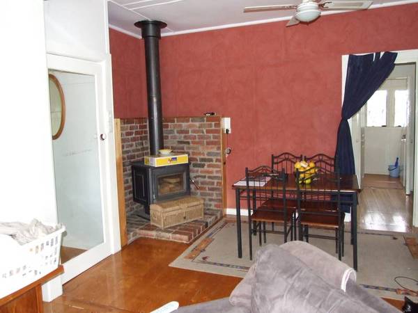 Large Block Close To Town Picture 3