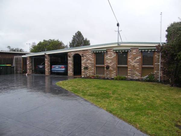 4 Bedrooms on Seaford Road Picture 1