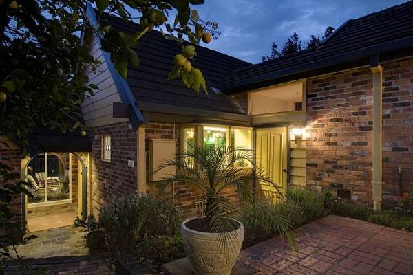 Rose Cottage Picture