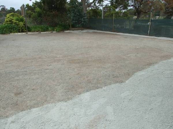 FACTORY WITH MAIN ROAD FRONTAGE Picture 3