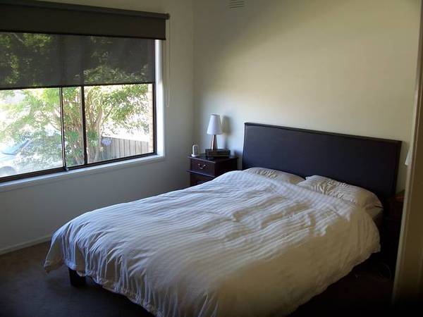 DUAL OCCUPANCY - 4 BEDROOMS + 2 BEDROOM BUNGALOW Picture DUAL OCCUPANCY - 4 BEDROOMS + 2 BEDROOM BUNGALOW Picture