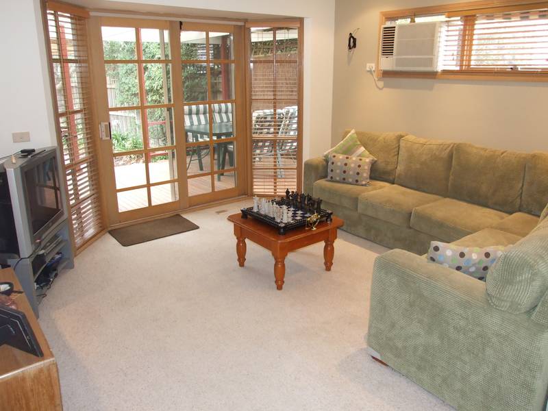 FOUR BEDROOMS PLUS STUDY Picture 2