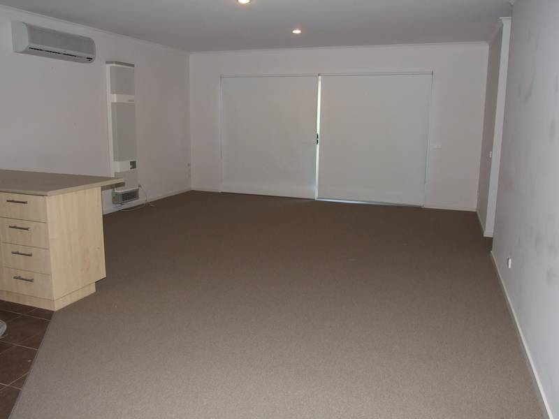 Investors Only Picture 3