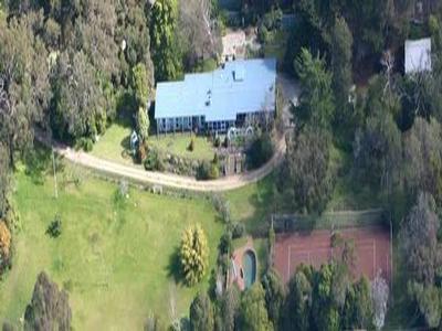 Showcase Property With A View Picture