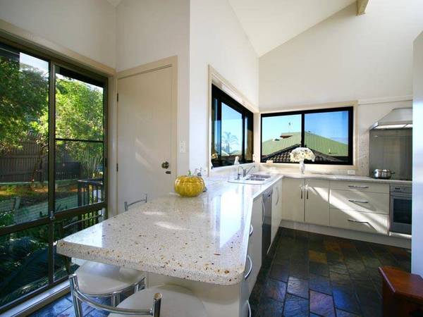 LAKE VIEWS FOREVER Picture