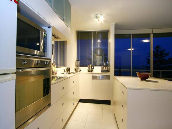 UNINTERRUPTED OCEAN VIEWS Picture 3