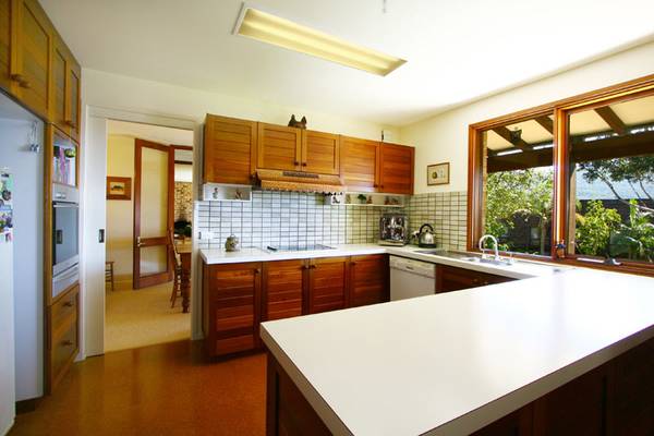 Beautiful Family Home! Picture 2