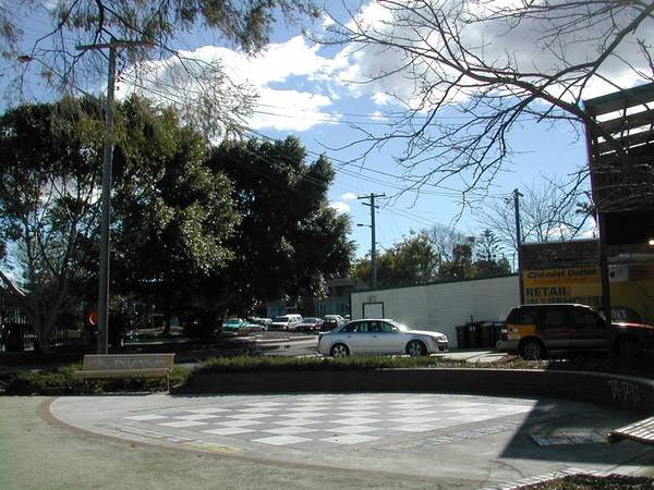 COMMERCIAL/RESIDENTIAL Picture 2