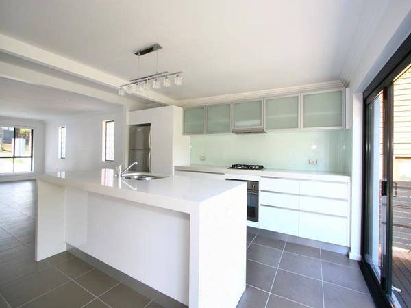 BREATHTAKING ESCARPMENT VIEWS Picture