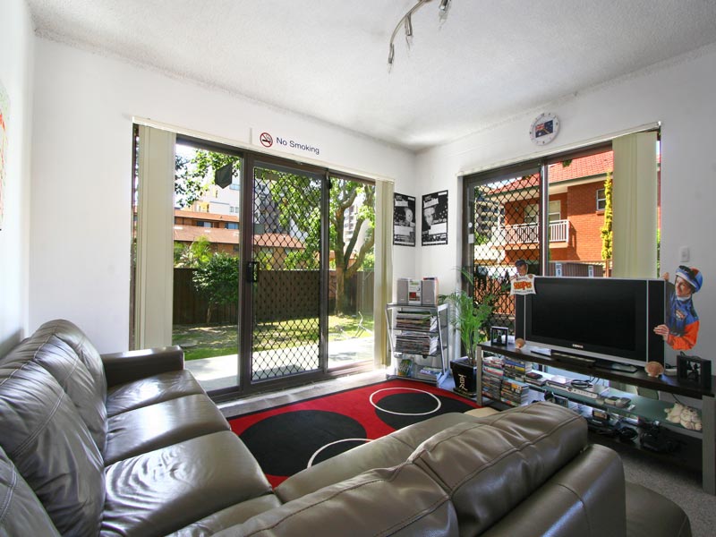 CENTRALLY LOCATED Picture CENTRALLY LOCATED Picture