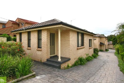 Positioned in the Heart of Keiraville Picture Positioned in the Heart of Keiraville Picture