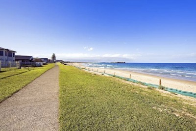 Beachside Beauty Picture Beachside Beauty Picture