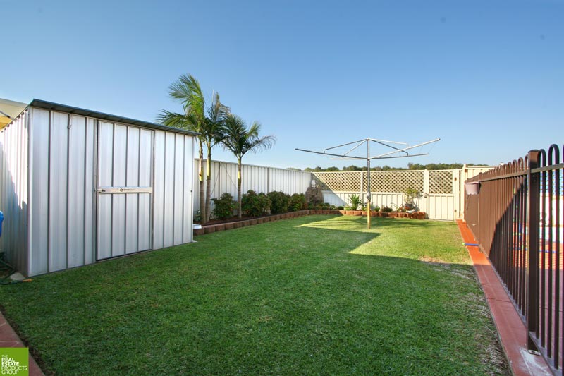 Beach Living! Picture 3