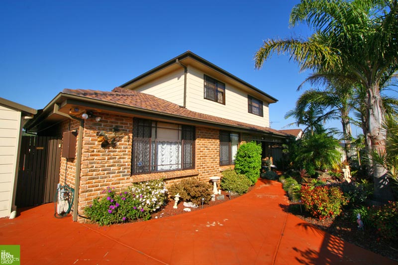 Beach Living! Picture 2