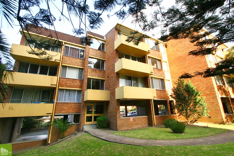 Location, Location, Location Picture 1