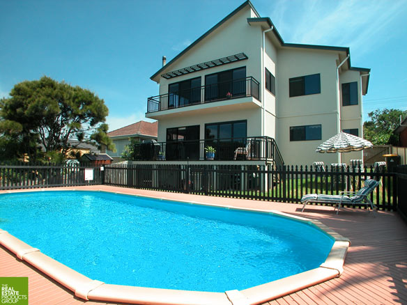 Thinking of a sea change? Picture 3