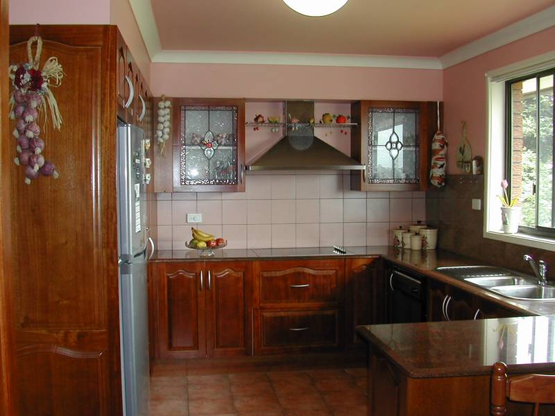 Two Family Living! Picture 3