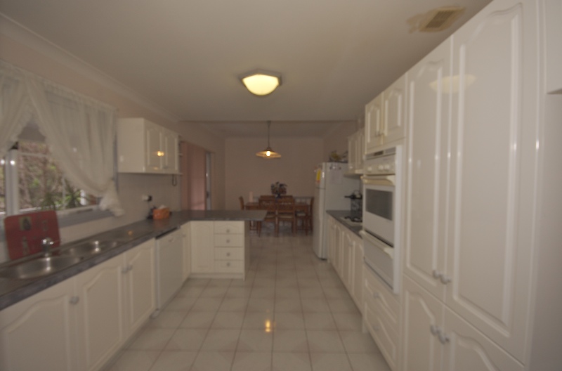 GRACIOUS AND SPACIOUS! Picture 2