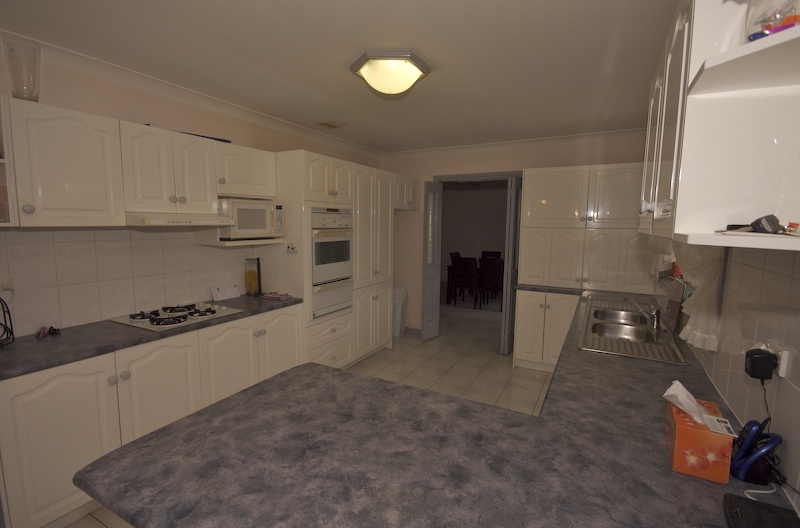 GRACIOUS AND SPACIOUS! Picture 3